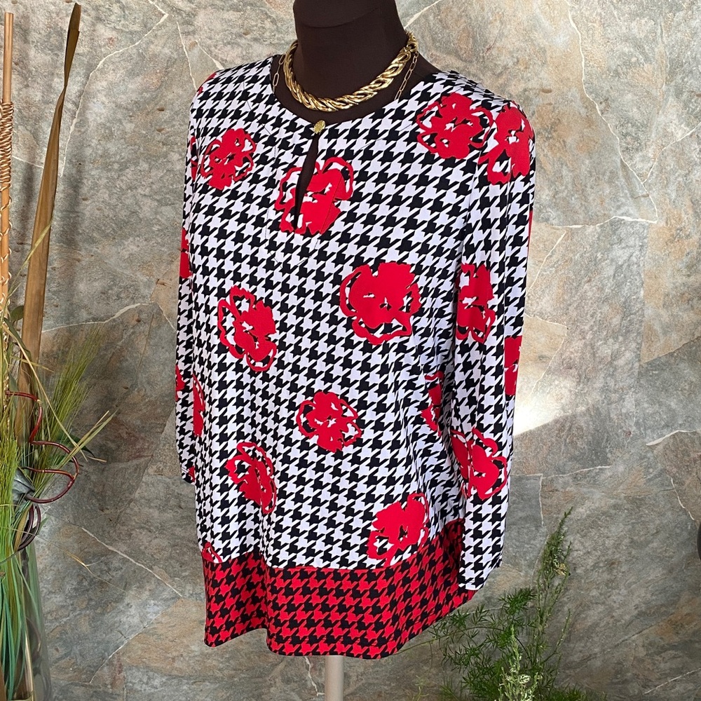 Ann Klein houndstooth flowers buffalo plaid Shirt top blouse chic tunic